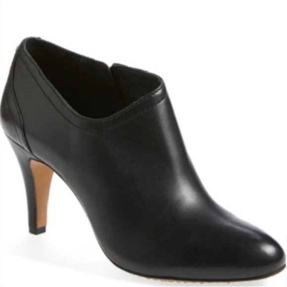 $165 Vince Camuto VALA Black Side Zip Leather Boot - Picture 2 of 8